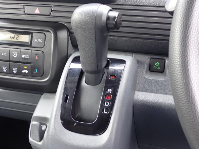 Honda N-VAN 11