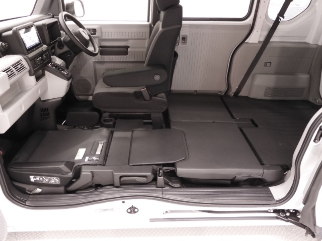 Honda N-VAN e: 12