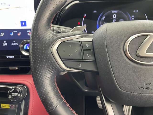 Lexus NX 10