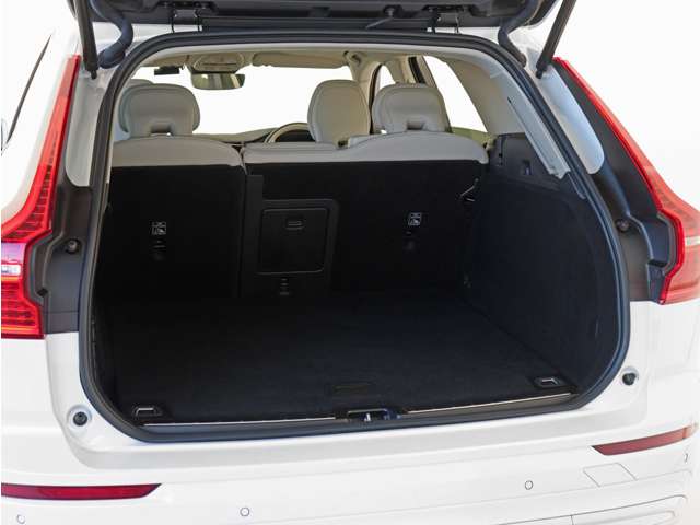 Volvo XC60 11
