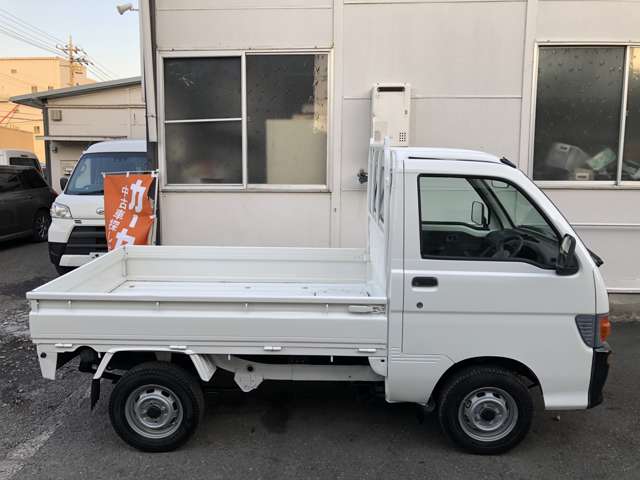 Daihatsu Hijet Pickup 12