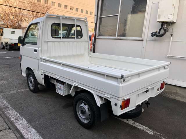 Daihatsu Hijet Pickup 9