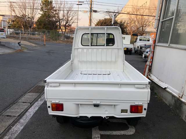 Daihatsu Hijet Pickup 10