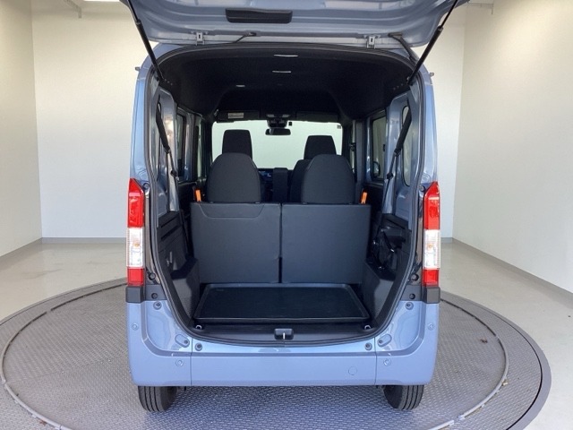 Honda N-VAN 5