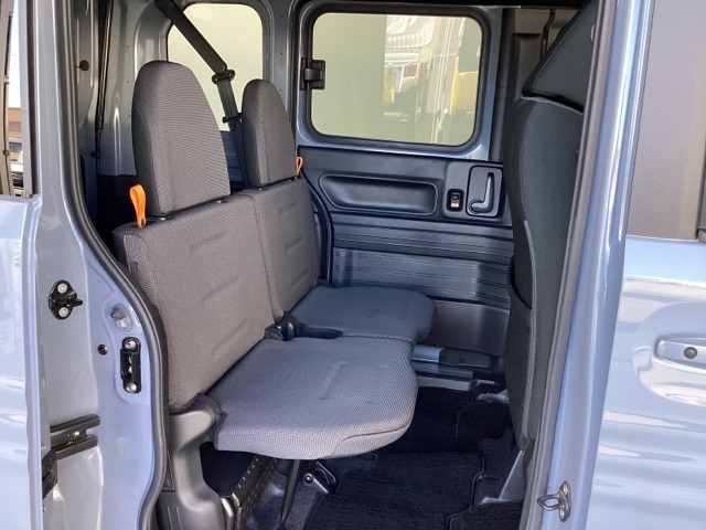 Honda N-VAN 9
