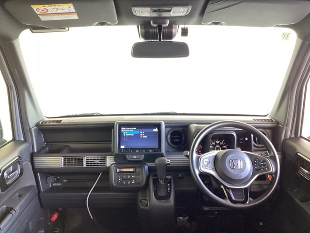 Honda N-VAN 10