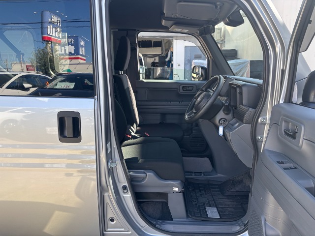 Honda N-VAN 7