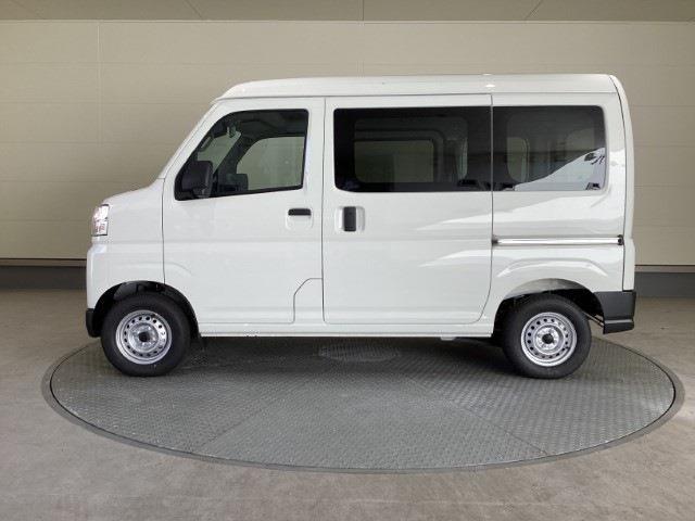 Daihatsu Hijet Cargo 11