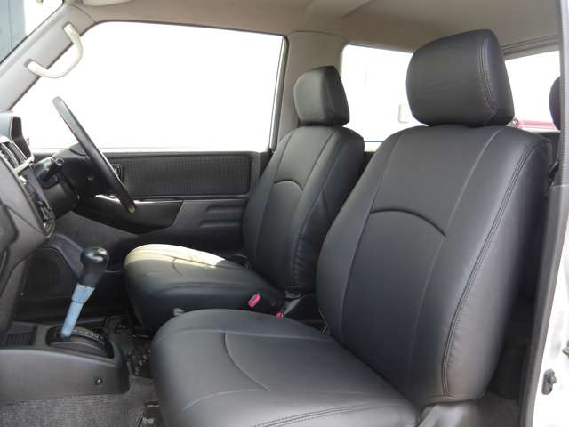 Mitsubishi Pajero Mini 4