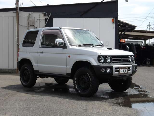 Mitsubishi Pajero Mini 6