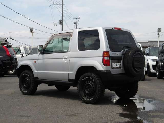 Mitsubishi Pajero Mini 9