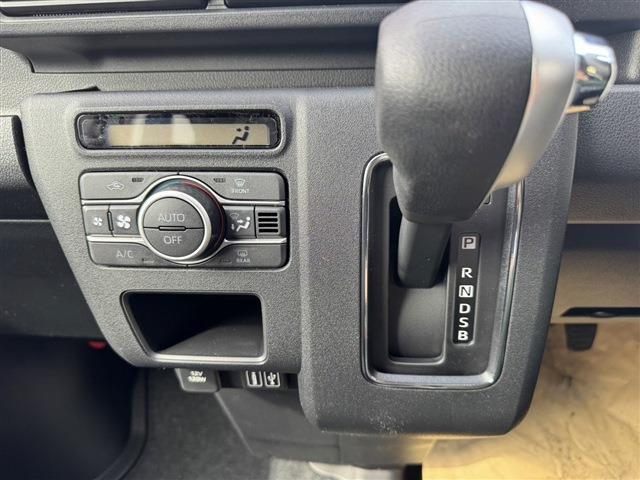 Daihatsu Atrai 12