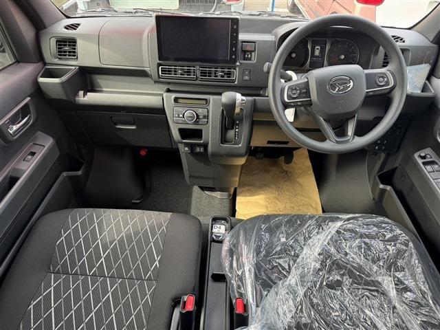 Daihatsu Atrai 8