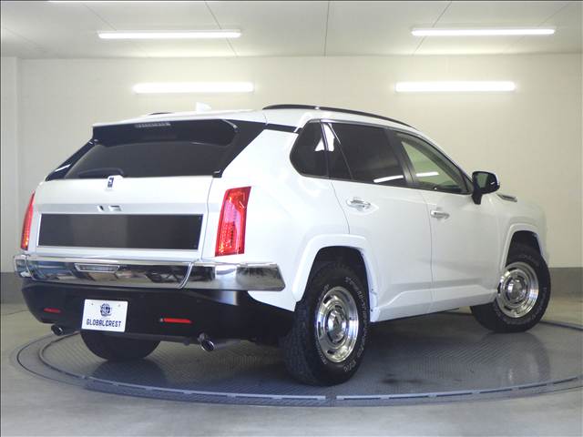 Mitsuoka バディ 2