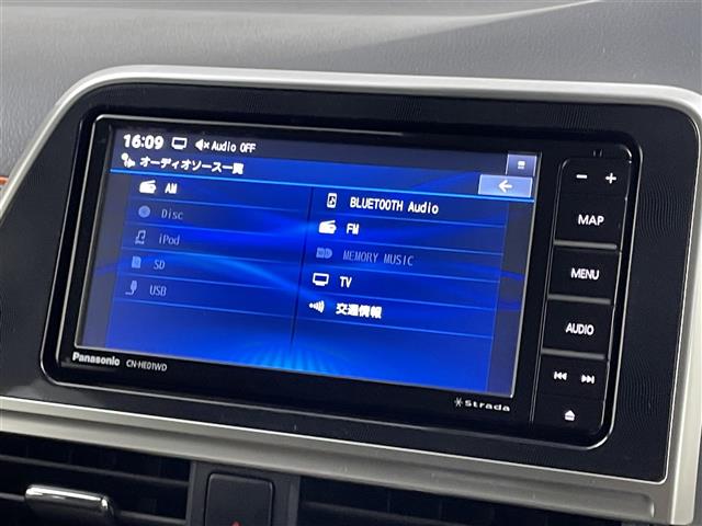 Toyota Sienta 8
