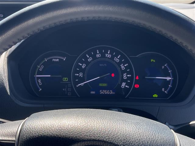 Toyota Voxy 11