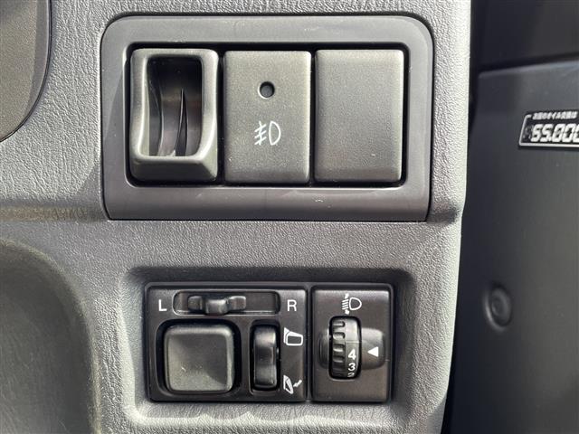 Suzuki Jimny 12
