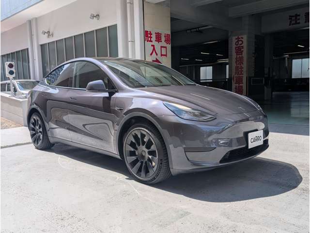 Tesla Model Y 12