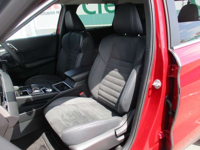 Mitsubishi Outlander 11