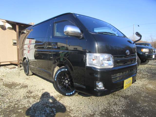 Toyota Regius Ace 2