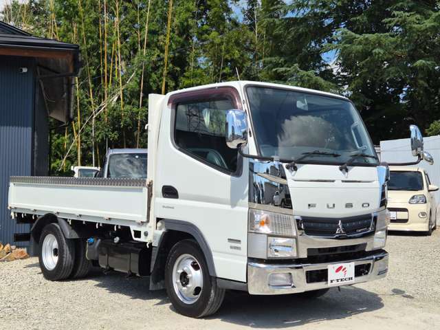 Mitsubishi Fuso Canter 4