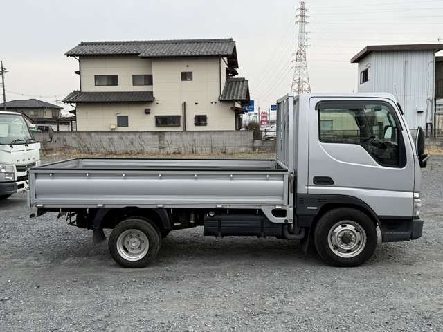 Mazda Titan Dash 4