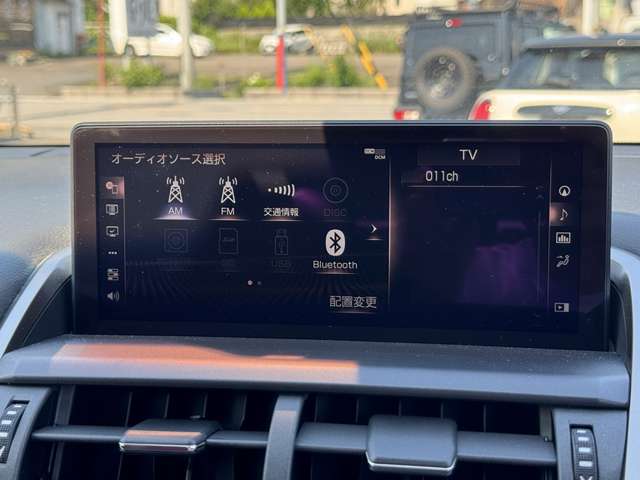 Lexus NX 4