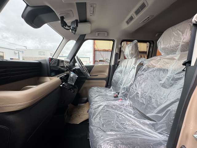 Mitsubishi Delica Mini 7