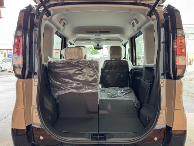 Mitsubishi Delica Mini 9
