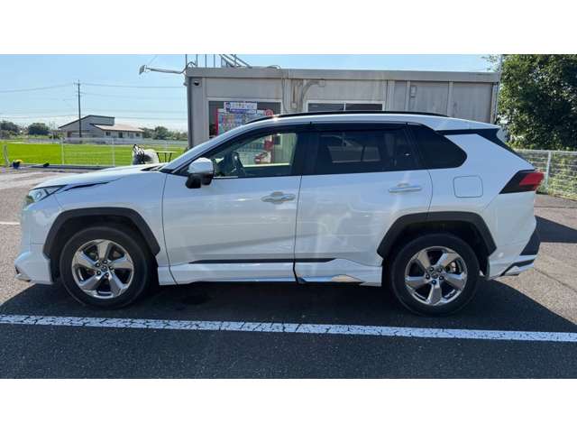 Toyota RAV4 6