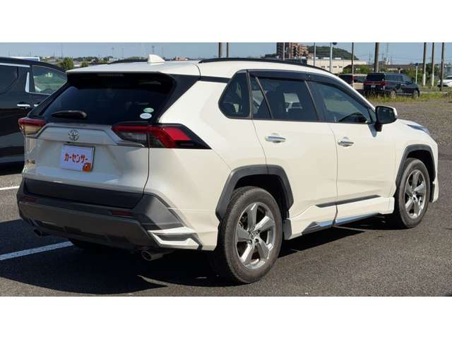 Toyota RAV4 9