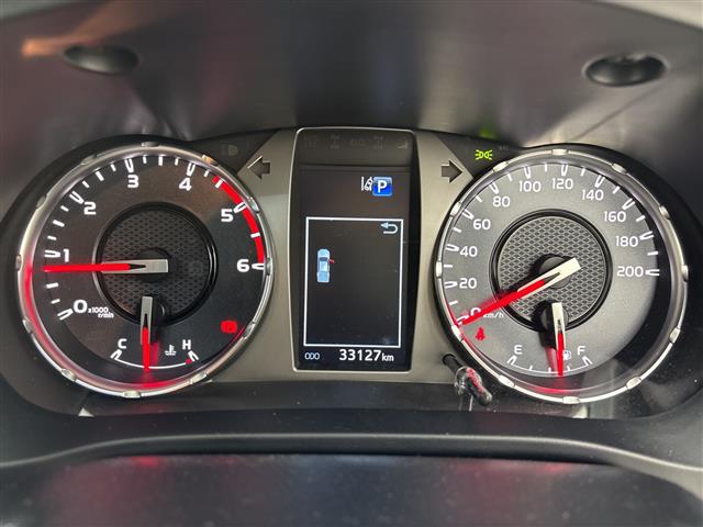 Toyota Hilux 6