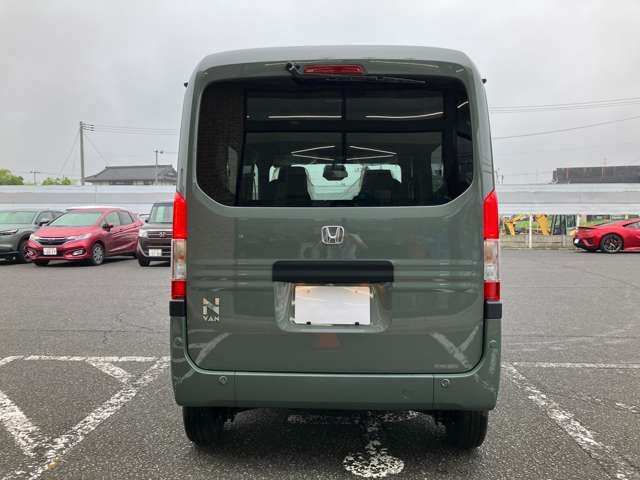Honda N-VAN 8