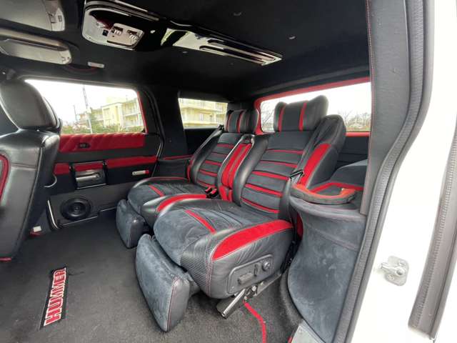 Hummer H2 12