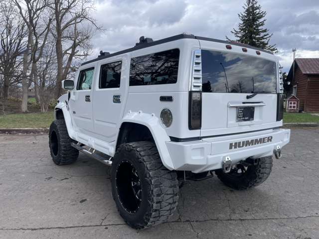 Hummer H2 6