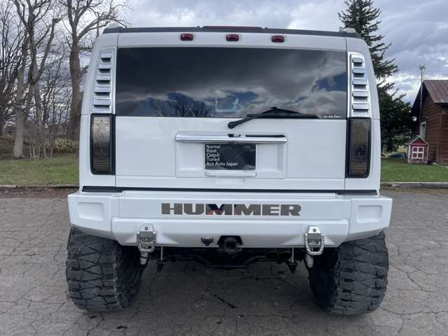 Hummer H2 7