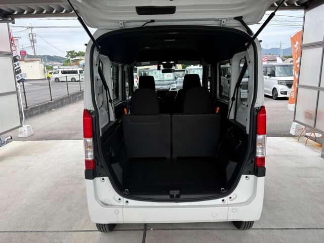 Honda N-VAN 9