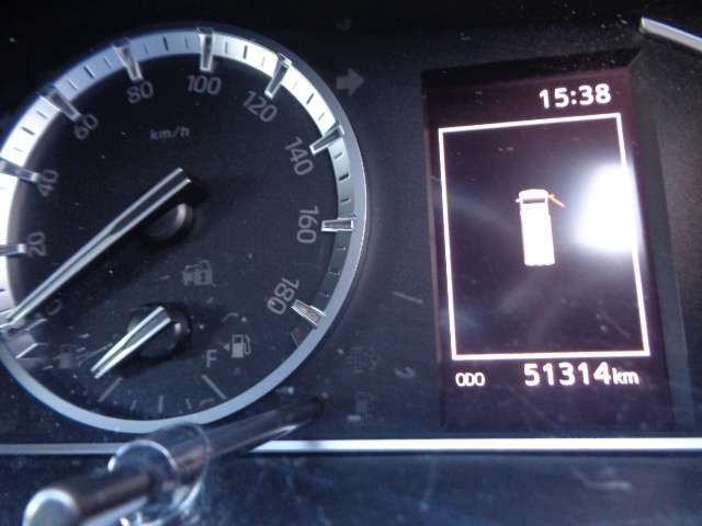 Toyota Hiace Van 6