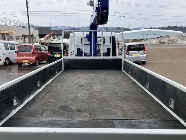 Mitsubishi Fuso Canter 7