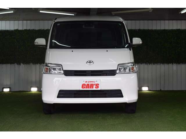 Toyota Town Ace Van 11