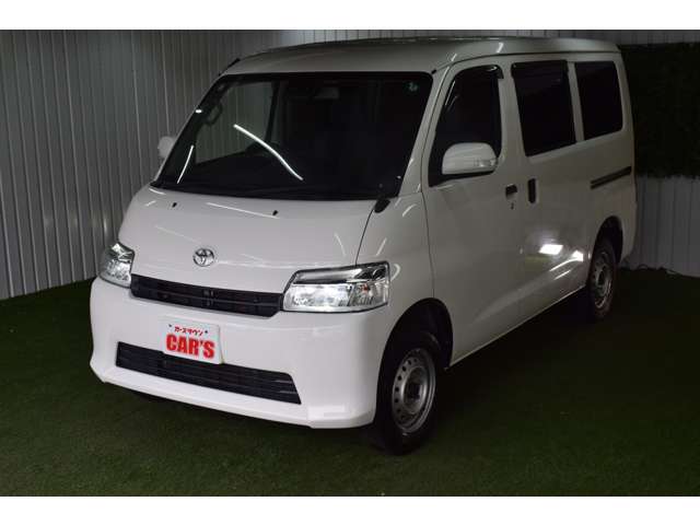 Toyota Town Ace Van 9