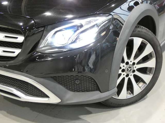 Mercedes-Benz E-Class All-Terrain 5