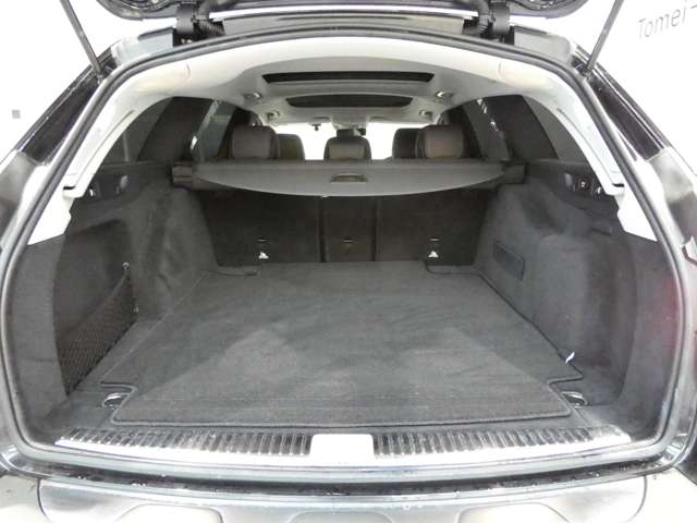 Mercedes-Benz E-Class All-Terrain 9