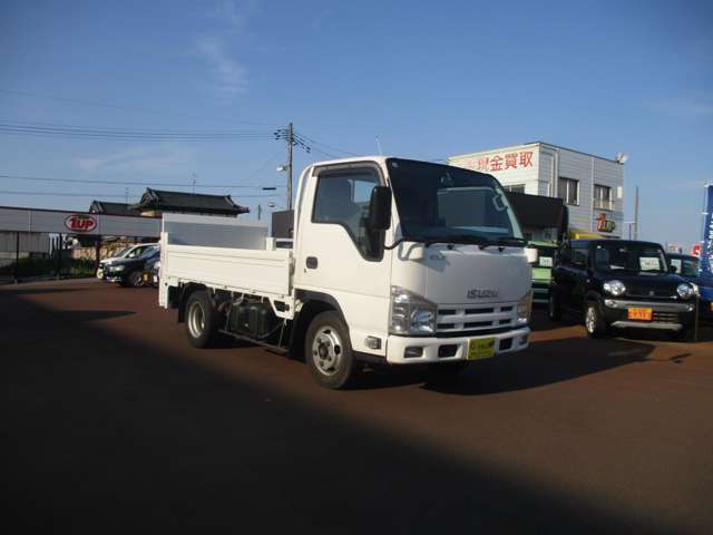 Isuzu Elf 3