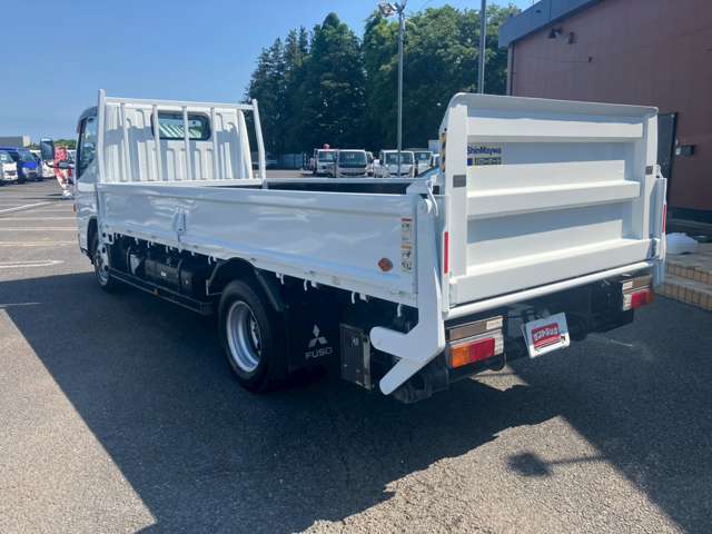 Mitsubishi Fuso Canter 7