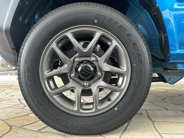 Suzuki Jimny 12