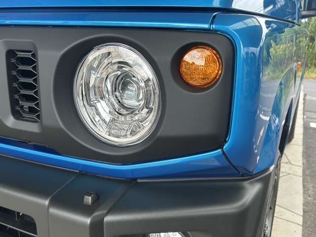 Suzuki Jimny 7