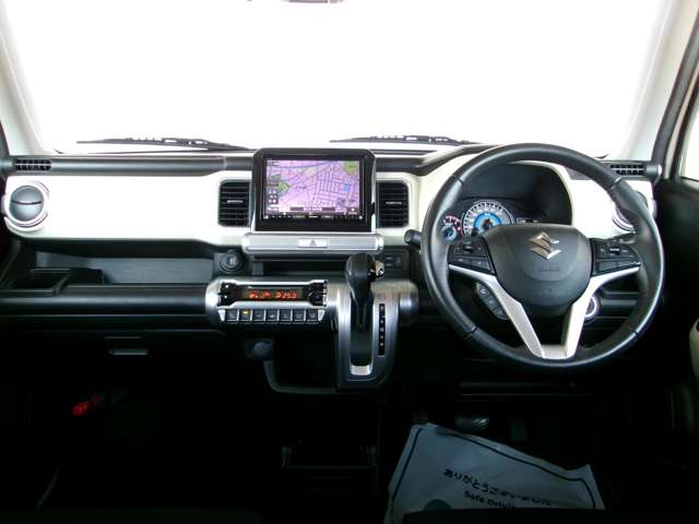 Suzuki XBEE 11
