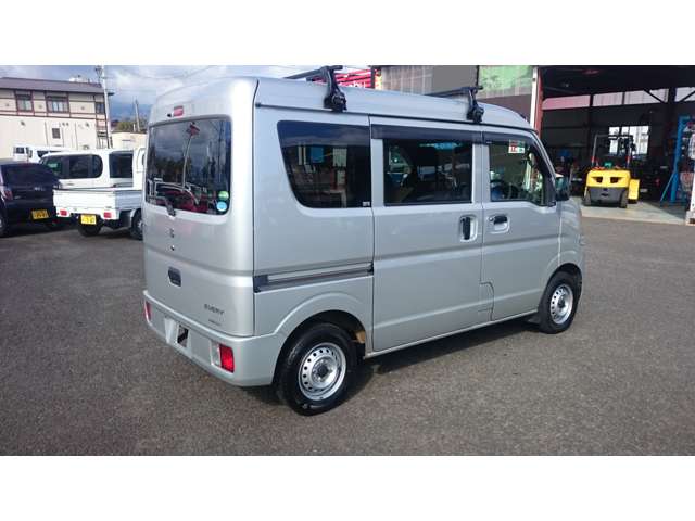 Suzuki Every 4