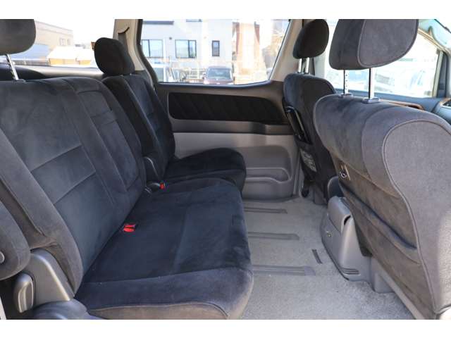 Toyota Alphard 12